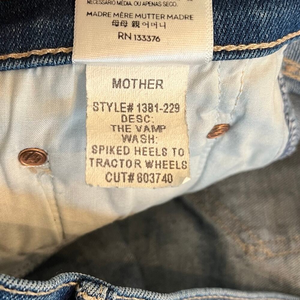 MOTHER Denim The Vamp In Spiked Heels To Tractor Wheels Cropped Jeans Size 30 - Picture 8 of 13